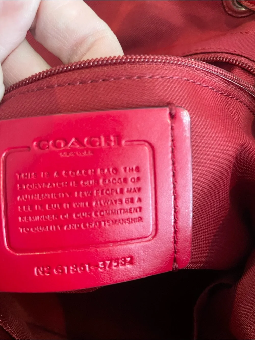Coach EUC Red Pebble Leather Turnlock Backpack with stud pocket detail. ♥️ ❤️